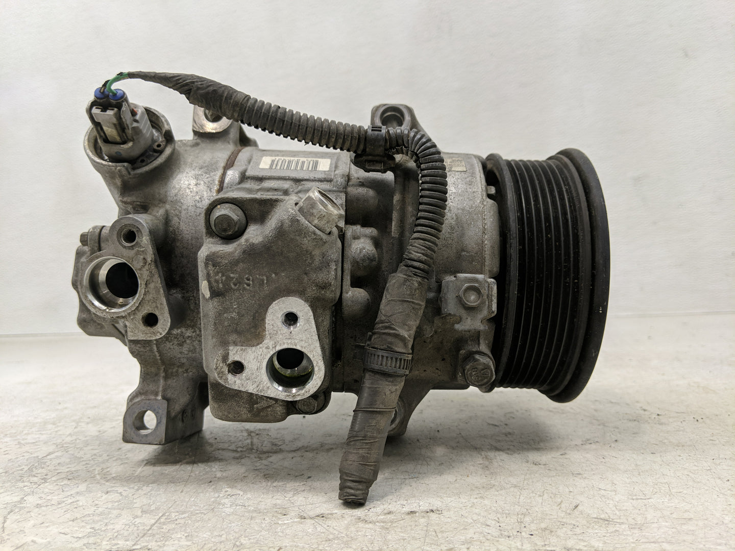 2008-2015 Scion Xb Air Conditioning A/c Ac Compressor Oem - Oemusedautoparts1.com