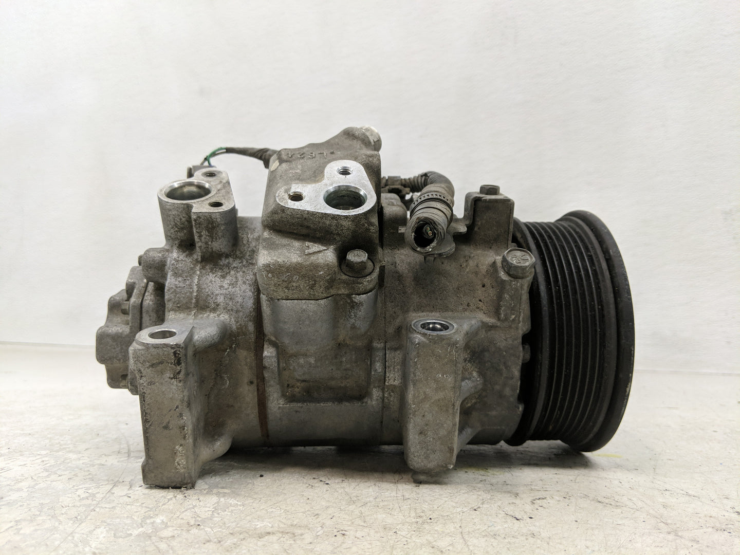 2008-2015 Scion Xb Air Conditioning A/c Ac Compressor Oem - Oemusedautoparts1.com