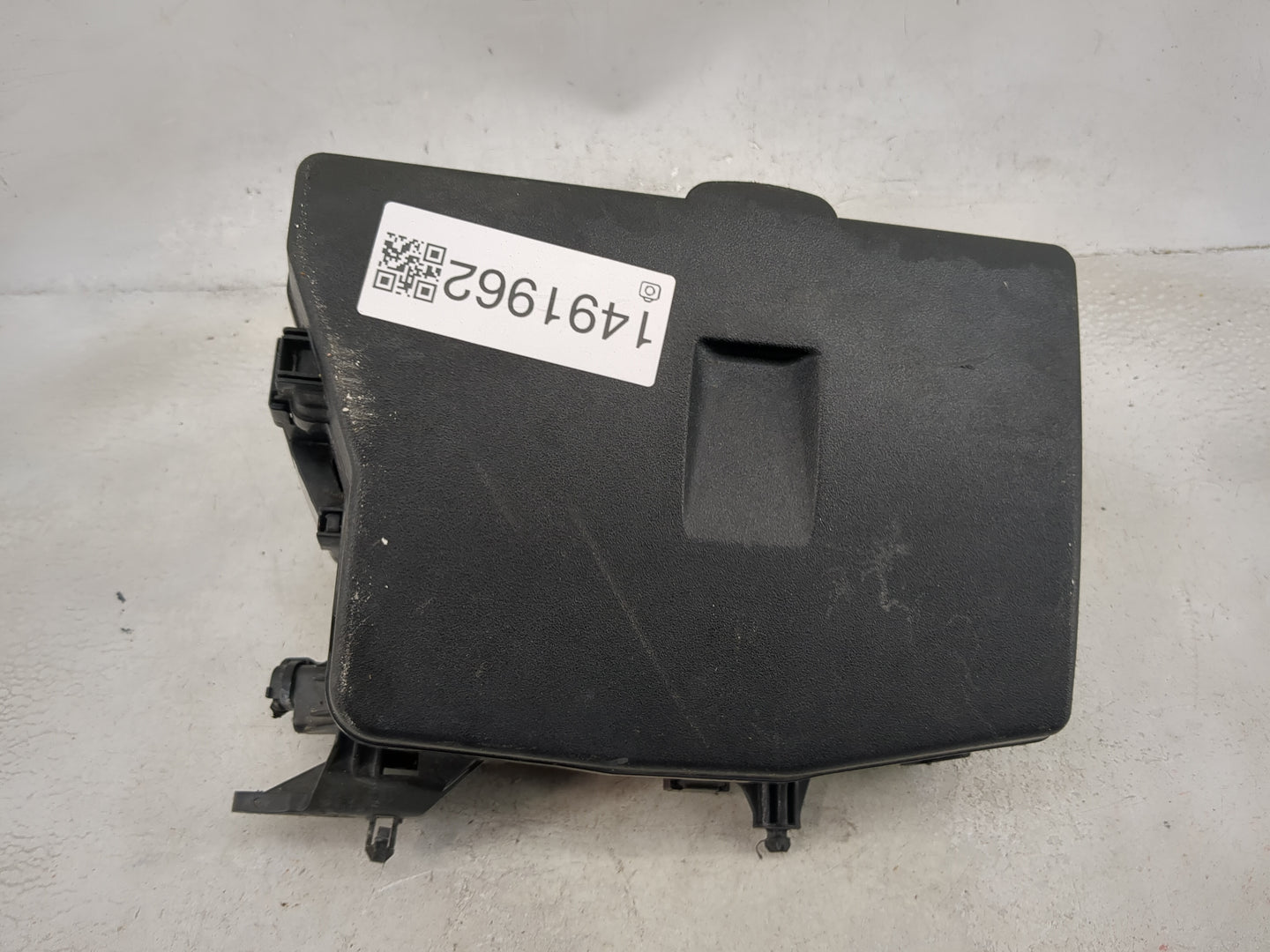 2008-2015 Scion Xb Fusebox Fuse Box Panel Relay Module P/N:82662-12450 Fits Fits 2008 2009 2010 2011 2012 2013 2014 2015 OEM