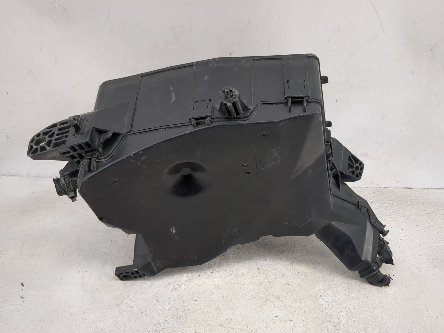 2008-2015 Scion Xb Fusebox Fuse Box Panel Relay Module P/N:82662-12450 Fits Fits 2008 2009 2010 2011 2012 2013 2014 2015 OEM