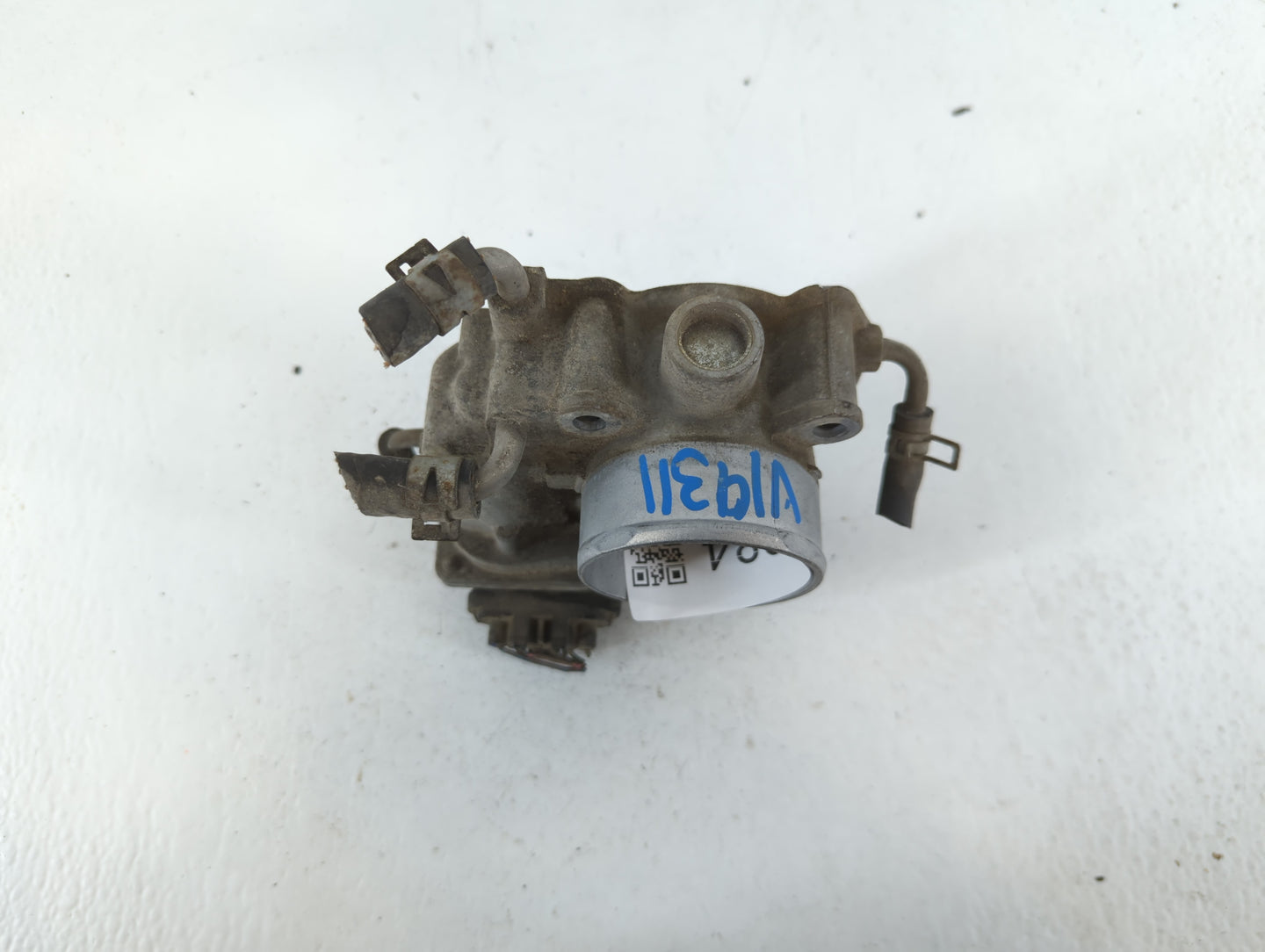 2008-2015 Scion Xb Throttle Body P/N:22030-28070 Fits Fits 2006 2007 2008 2009 2010 2011 2012 2013 2014 2015 OEM Used Auto P