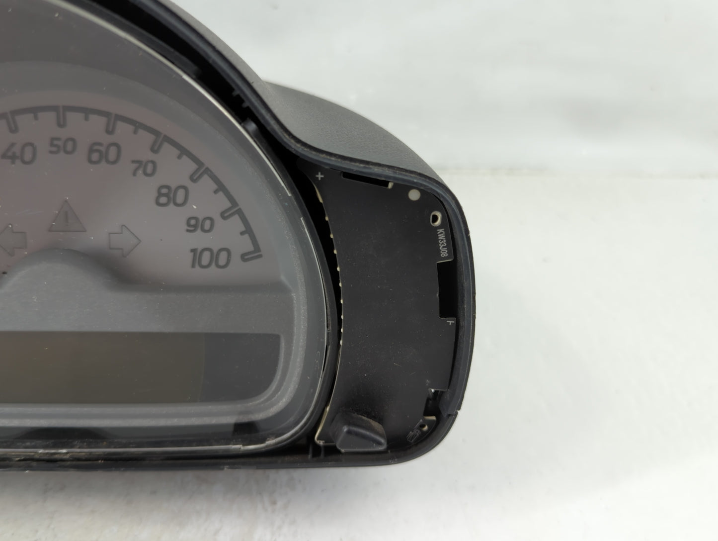 2009 Smart Fortwo Instrument Cluster Speedometer Gauges Fits OEM Used Auto Parts - Oemusedautoparts1.com