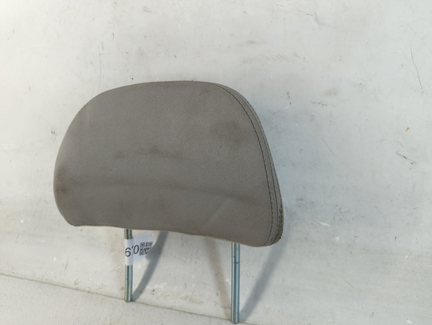 2009 Subaru Forester Headrest Head Rest Front Driver Passenger Seat Fits OEM Used Auto Parts - Oemusedautoparts1.com
