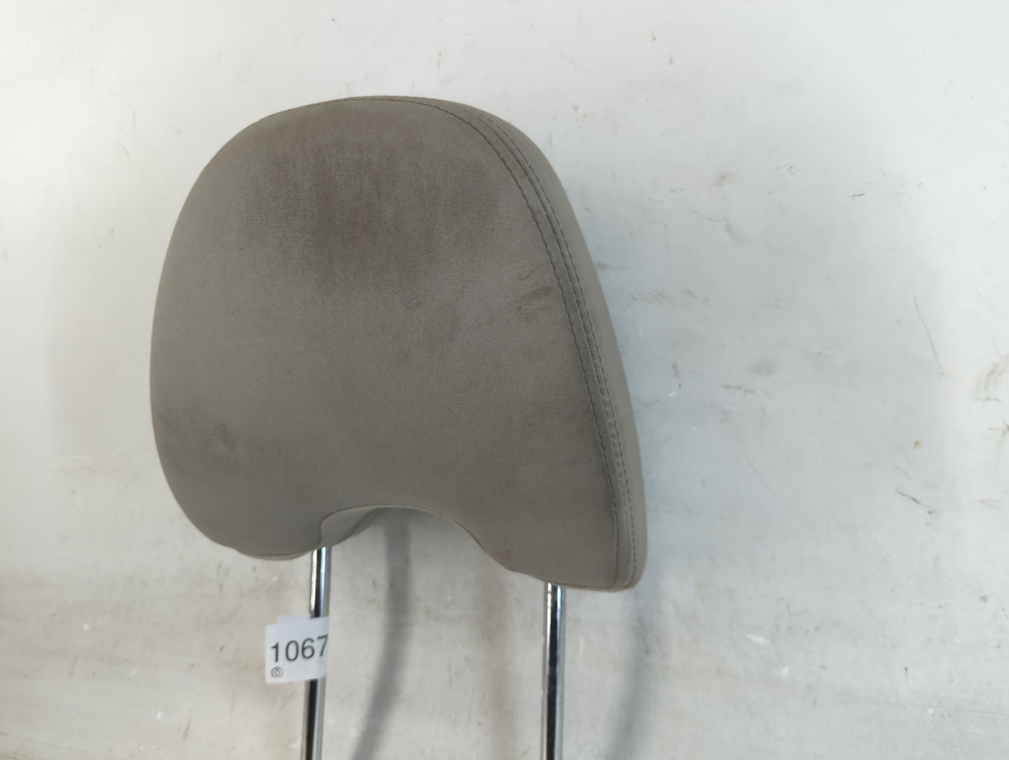 2009 Subaru Forester Headrest Head Rest Front Driver Passenger Seat Fits OEM Used Auto Parts - Oemusedautoparts1.com