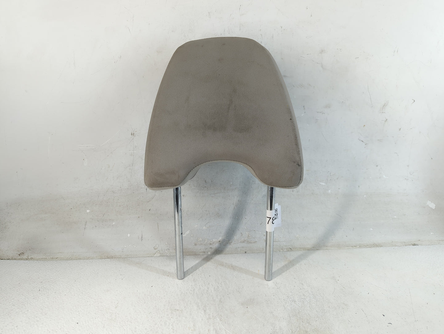 2009 Subaru Forester Headrest Head Rest Front Driver Passenger Seat Fits OEM Used Auto Parts - Oemusedautoparts1.com