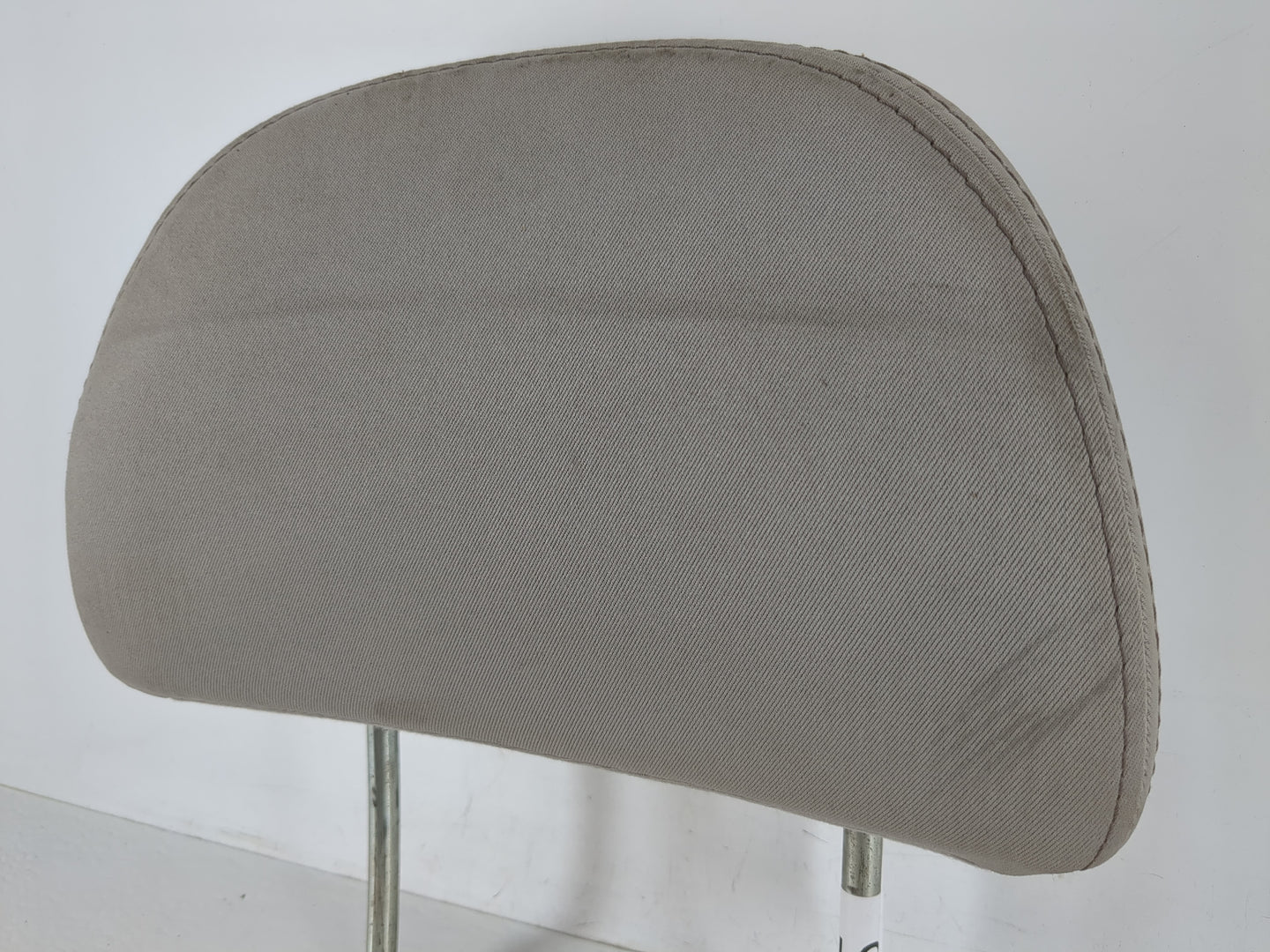 2009 Subaru Forester Headrest Head Rest Front Driver Passenger Seat Grey - Oemusedautoparts1.com