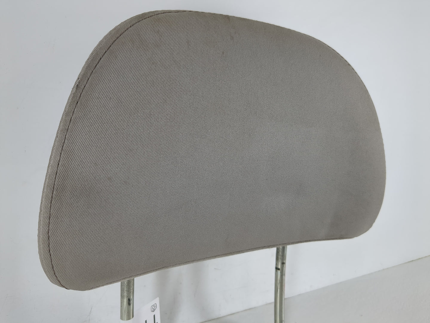 2009 Subaru Forester Headrest Head Rest Front Driver Passenger Seat Fits OEM Used Auto Parts - Oemusedautoparts1.com