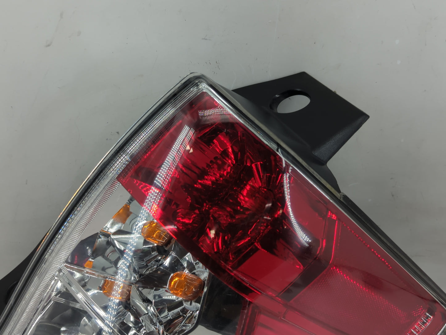 2009 Subaru Forester Tail Light Assembly Passenger Right OEM P/N:220-20046 Fits OEM Used Auto Parts - Oemusedautoparts1.com