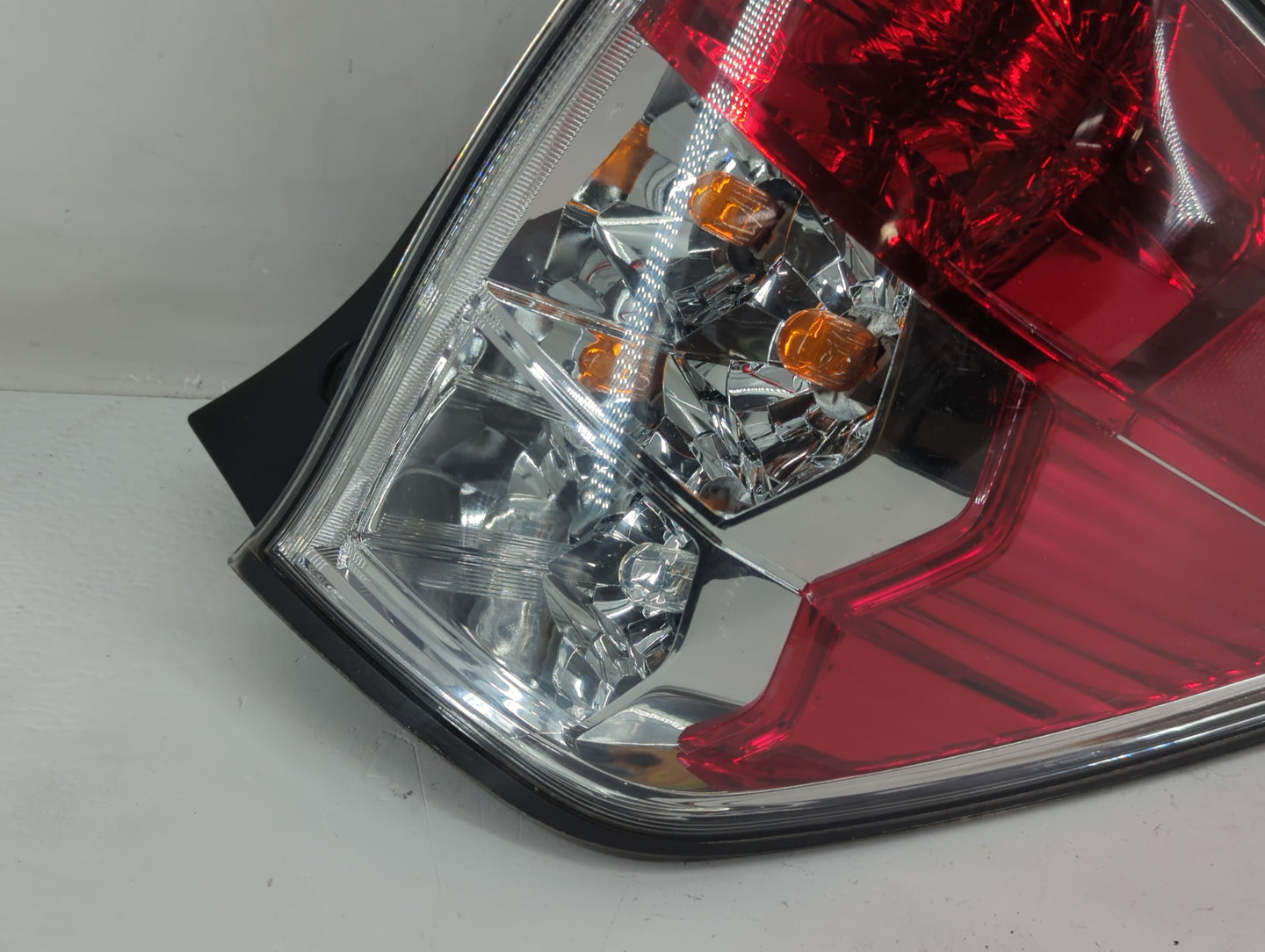 2009 Subaru Forester Tail Light Assembly Passenger Right OEM P/N:220-20046 Fits OEM Used Auto Parts - Oemusedautoparts1.com
