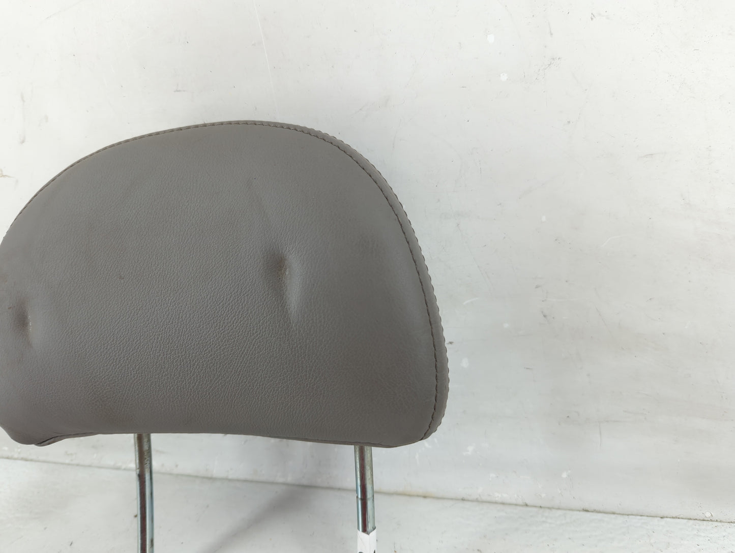 2009 Subaru Forester Headrest Head Rest Rear Seat Fits OEM Used Auto Parts - Oemusedautoparts1.com