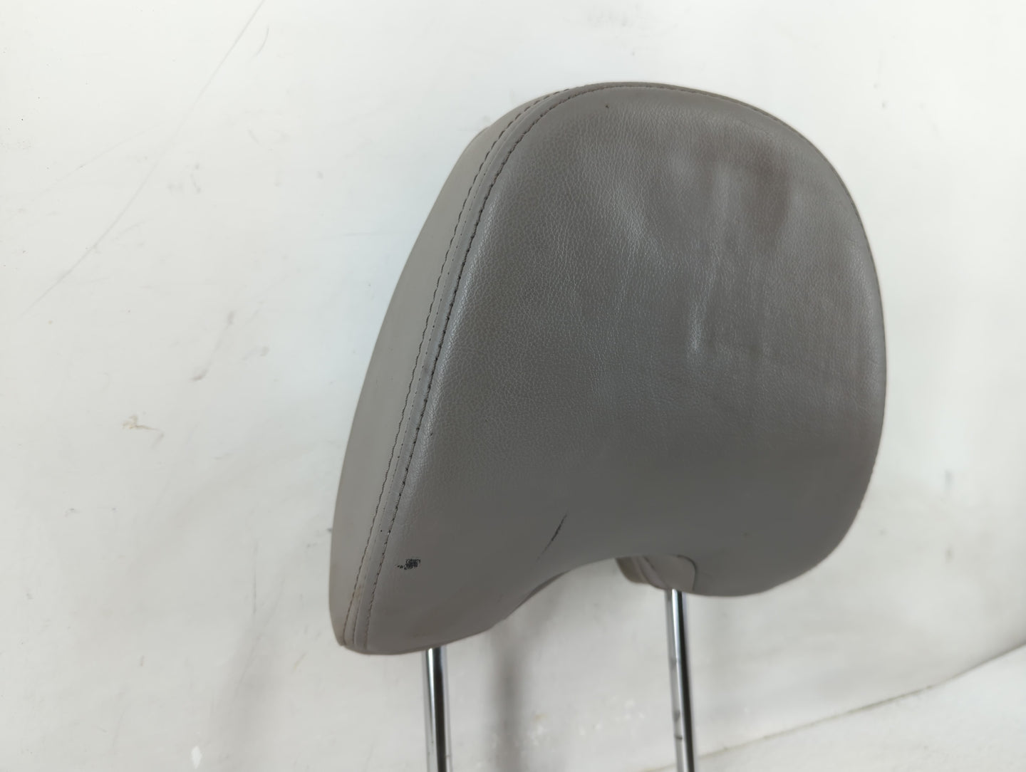 2009 Subaru Forester Headrest Head Rest Rear Seat Fits OEM Used Auto Parts - Oemusedautoparts1.com