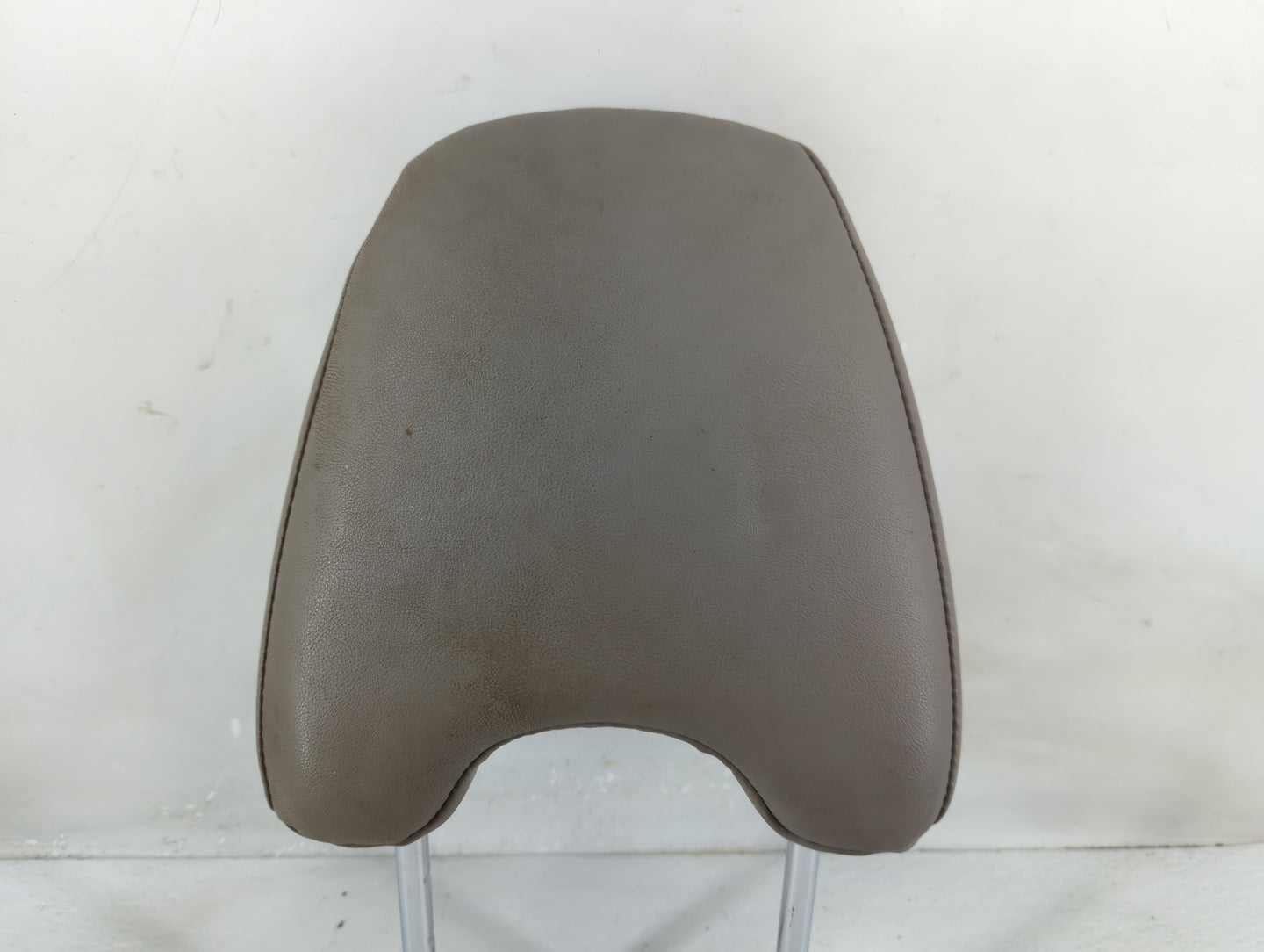 2009 Subaru Forester Headrest Head Rest Rear Seat Fits OEM Used Auto Parts - Oemusedautoparts1.com