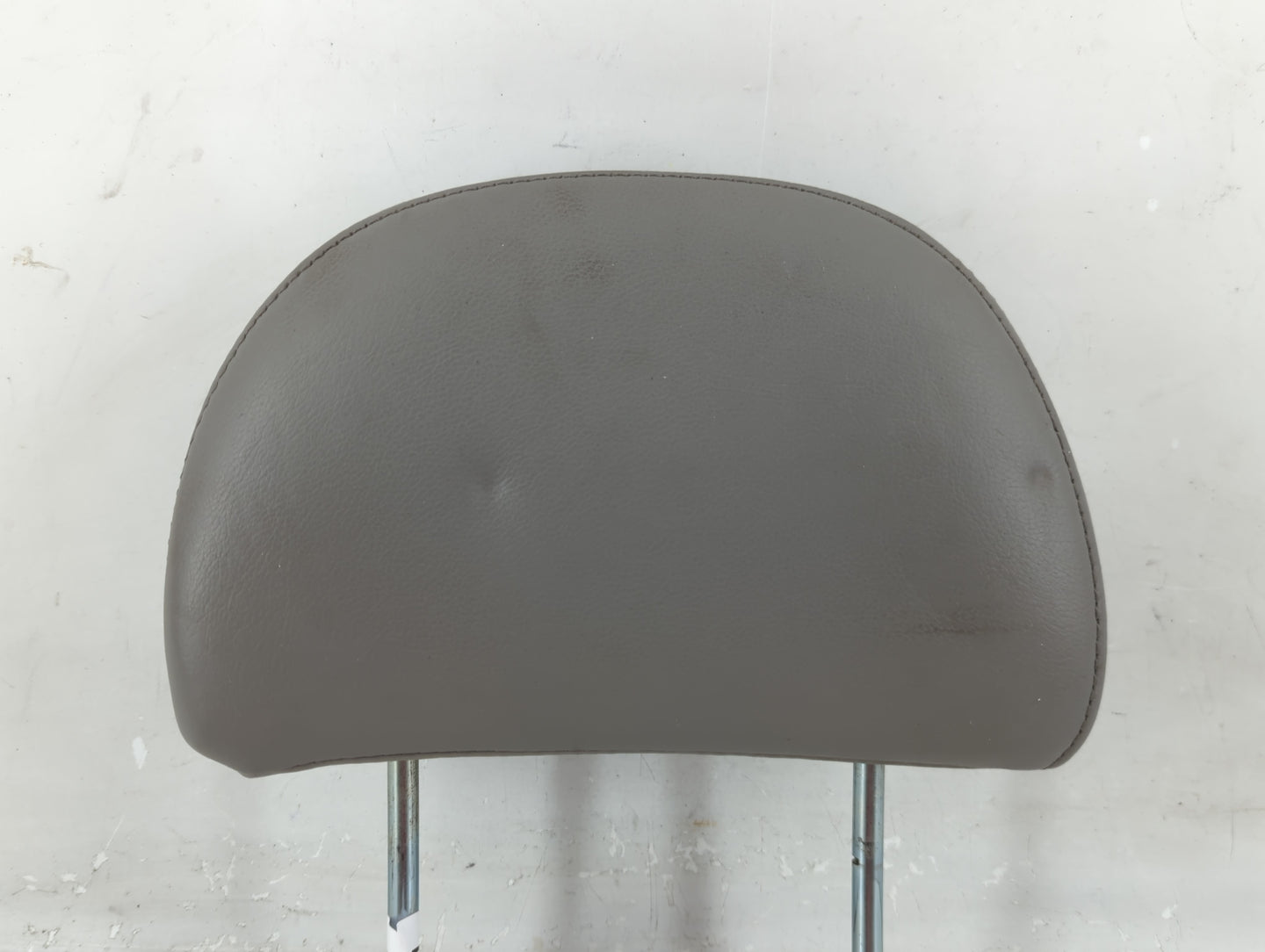 2009 Subaru Forester Headrest Head Rest Front Driver Passenger Seat Fits OEM Used Auto Parts - Oemusedautoparts1.com