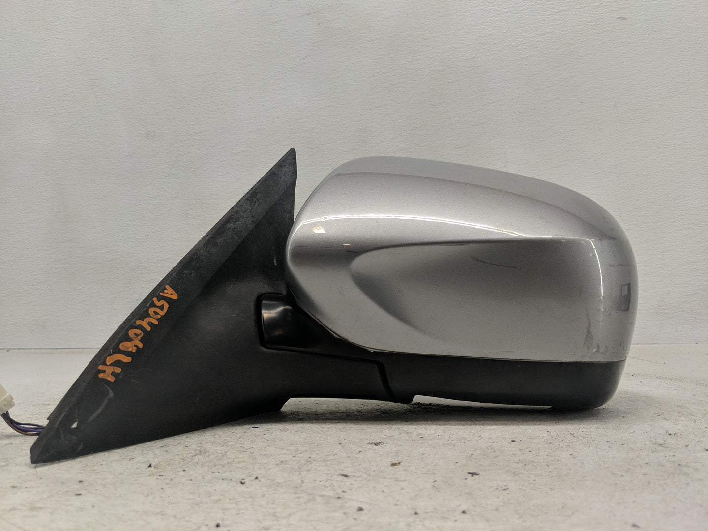 2009 Subaru Forester Side Mirror Replacement Driver Left View Door Mirror P/N:E4022793 Fits OEM Used Auto Parts - Oemusedaut