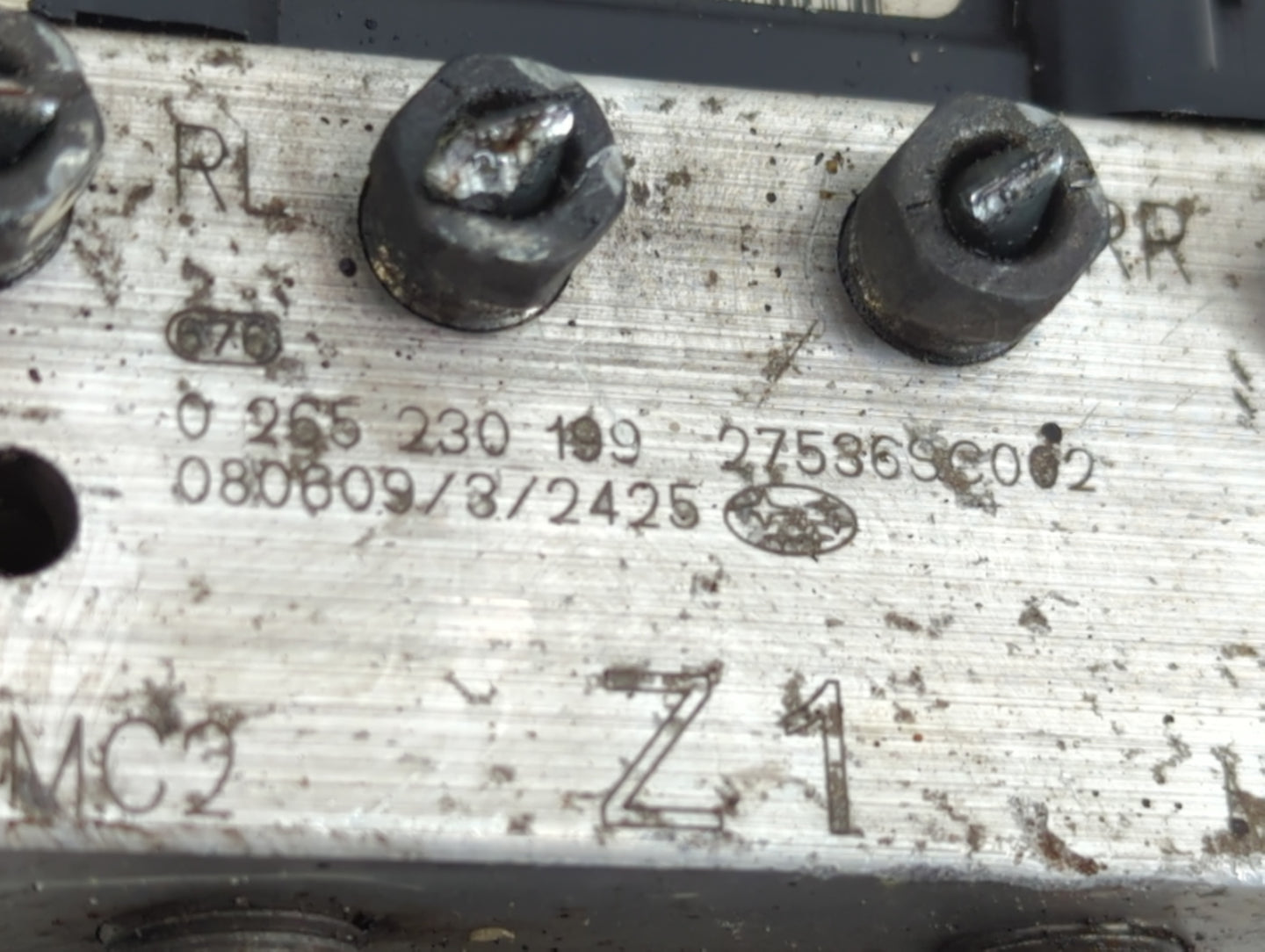 2009-2010 Subaru Forester ABS Pump Control Module Replacement P/N:27536SC002 0 265 230 199 Fits Fits 2009 2010 OEM Used Auto