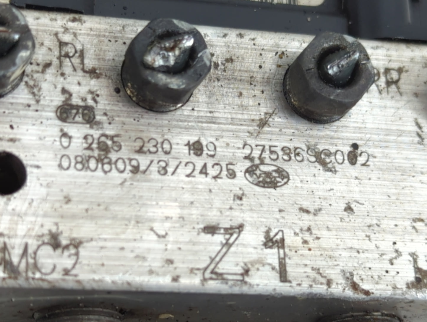 2009-2010 Subaru Forester ABS Pump Control Module Replacement P/N:27536SC002 0 265 230 199 Fits Fits 2009 2010 OEM Used Auto