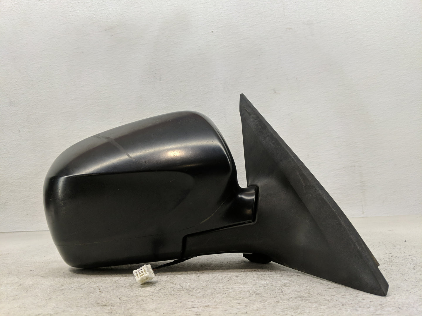 2009 Subaru Forester Driver Side View Mirror - Left Door Mirror OEM Used - Oemusedautoparts1.com