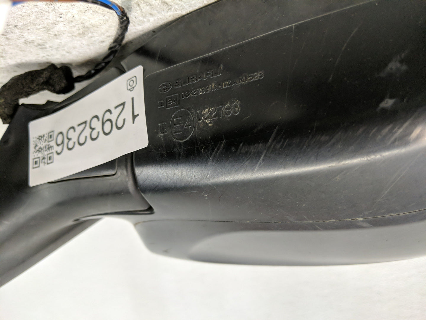 2009 Subaru Forester Driver Side View Mirror - Left Door Mirror OEM Used - Oemusedautoparts1.com