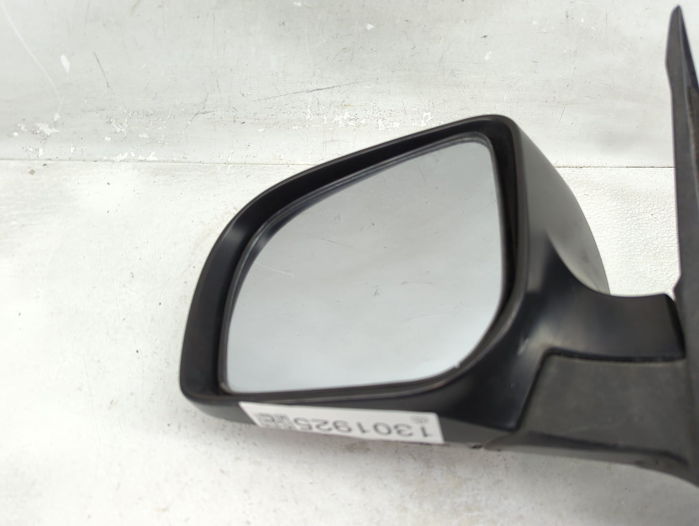 2009 Subaru Forester Driver Side View Mirror - Left Door Mirror OEM Used - Oemusedautoparts1.com