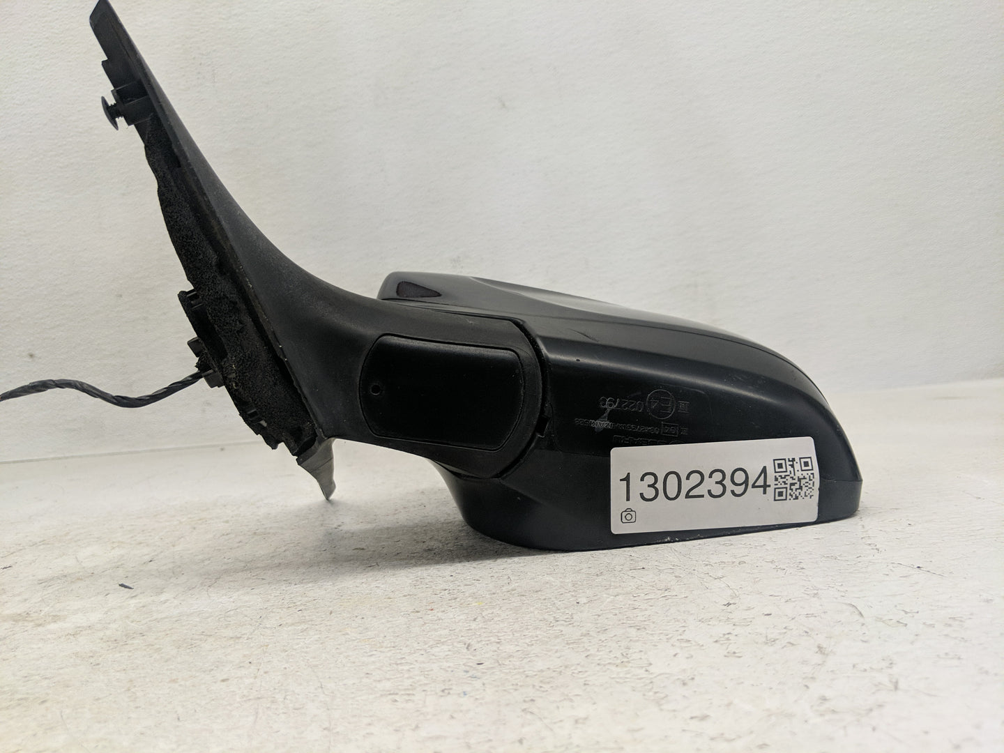 2009 Subaru Forester Driver Side View Mirror - Left Door Mirror OEM Used - Oemusedautoparts1.com