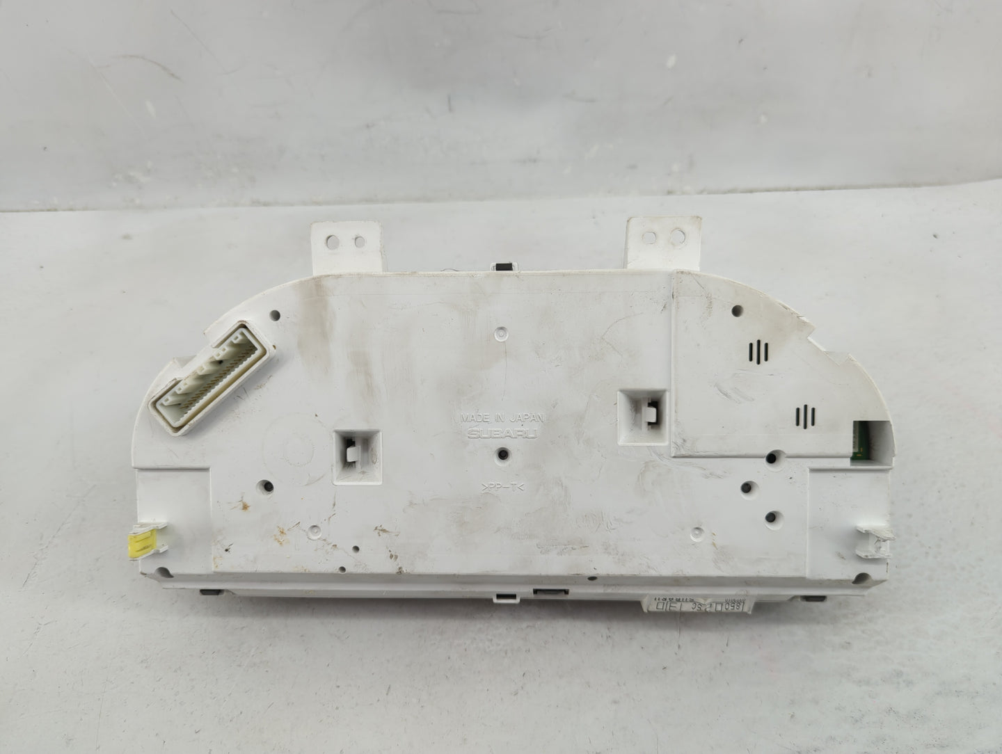 2009 Subaru Forester Instrument Cluster Speedometer Gauges P/N:85002SC130 Fits OEM Used Auto Parts - Oemusedautoparts1.com
