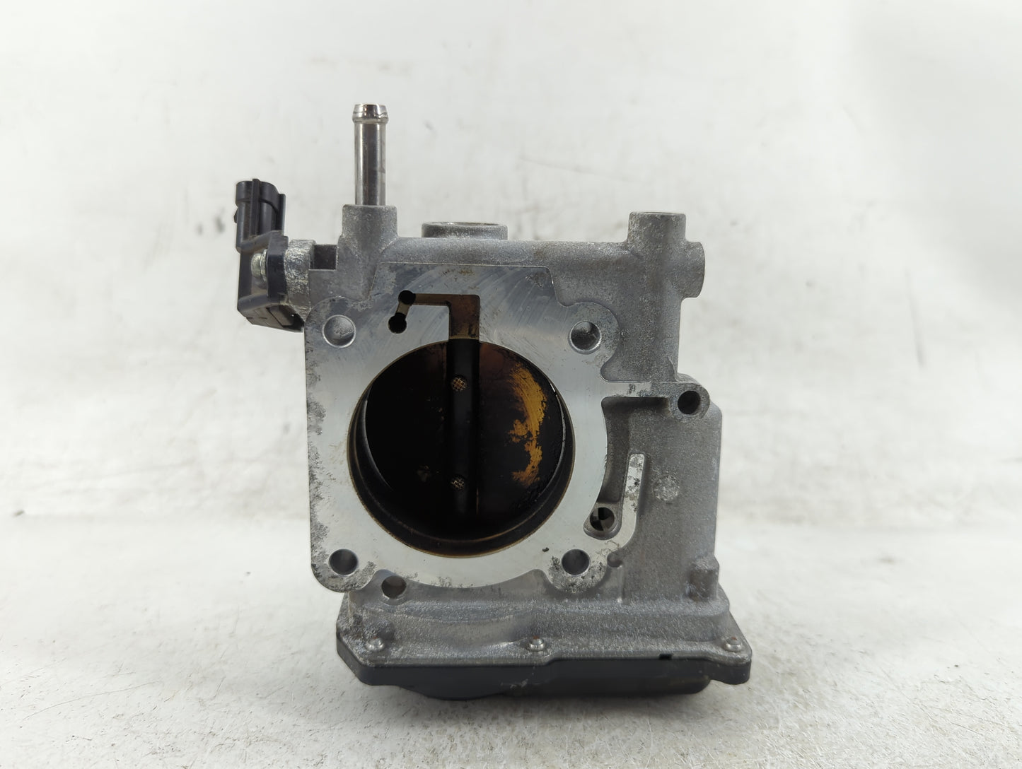 2009-2010 Subaru Forester Throttle Body P/N:16112AA180 Fits Fits 2007 2008 2009 2010 OEM Used Auto Parts - Oemusedautoparts1