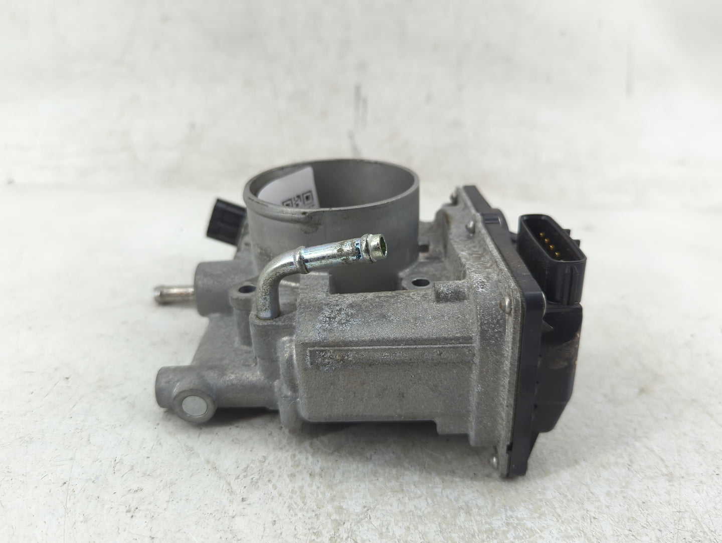 2009-2010 Subaru Forester Throttle Body P/N:16112AA180 Fits Fits 2007 2008 2009 2010 OEM Used Auto Parts - Oemusedautoparts1