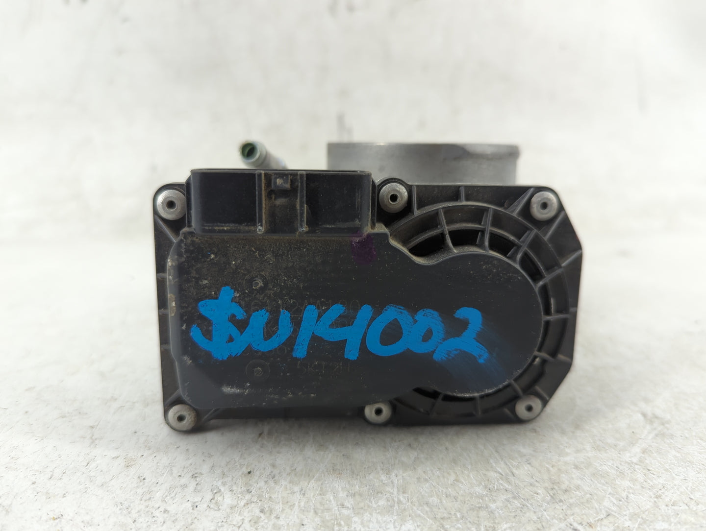 2009-2010 Subaru Forester Throttle Body P/N:16112AA180 Fits Fits 2007 2008 2009 2010 OEM Used Auto Parts - Oemusedautoparts1