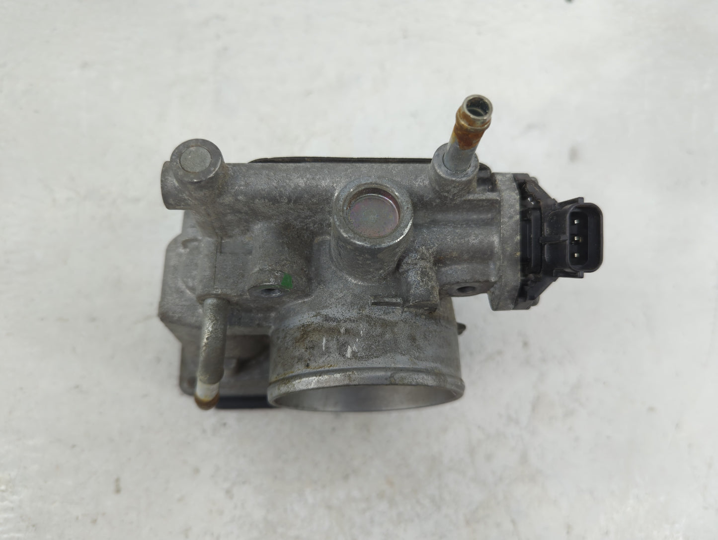 2006-2010 Subaru Forester Throttle Body P/N:16112AA180 Fits Fits 2006 2007 2008 2009 2010 OEM Used Auto Parts - Oemusedautop