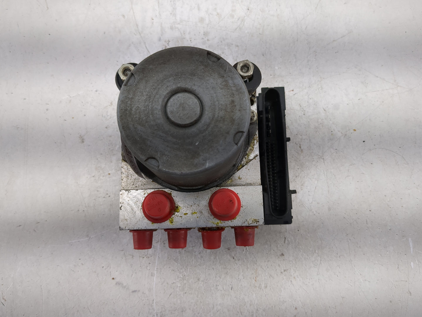 2009-2010 Subaru Forester ABS Pump Control Module Replacement P/N:0265950923 0265231873 Fits Fits 2009 2010 OEM Used Auto Pa