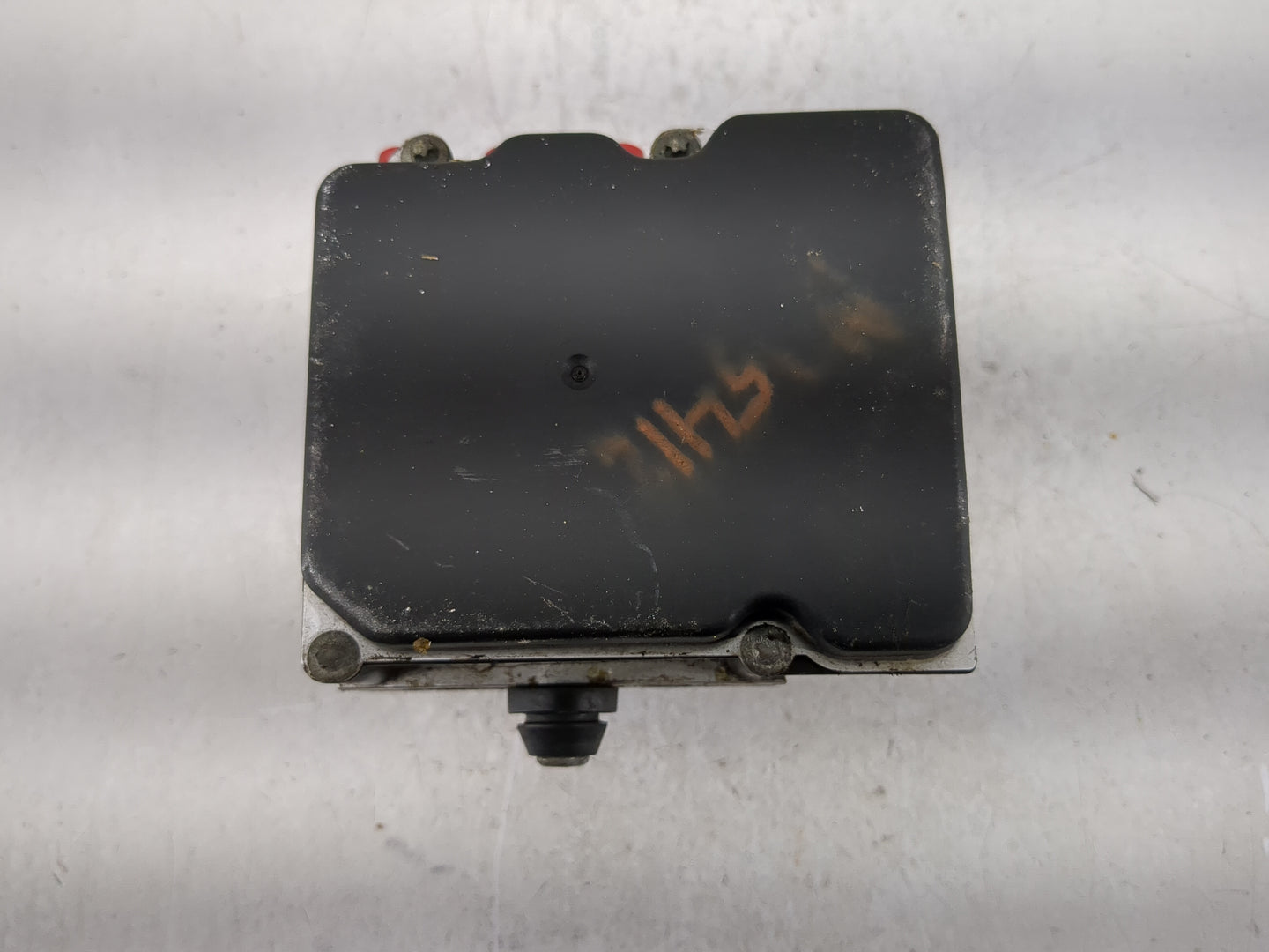 2009-2010 Subaru Forester ABS Pump Control Module Replacement P/N:0265950923 0265231873 Fits Fits 2009 2010 OEM Used Auto Pa