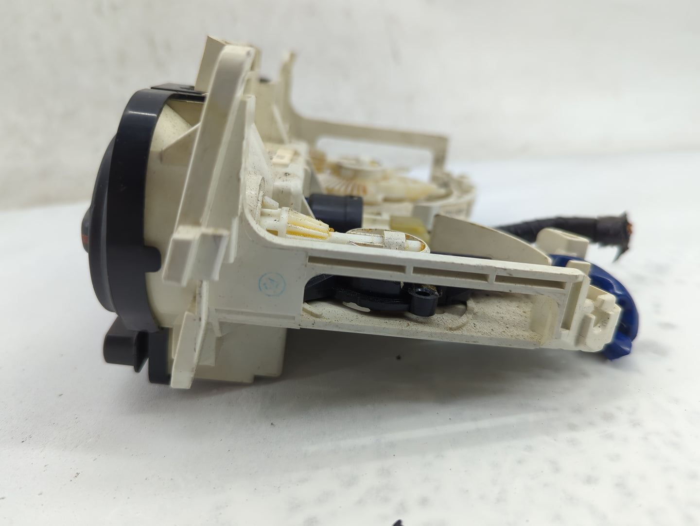 2009 Subaru Forester Climate Control Module Temperature AC/Heater Replacement P/N:502703-2504 Fits OEM Used Auto Parts - Oem