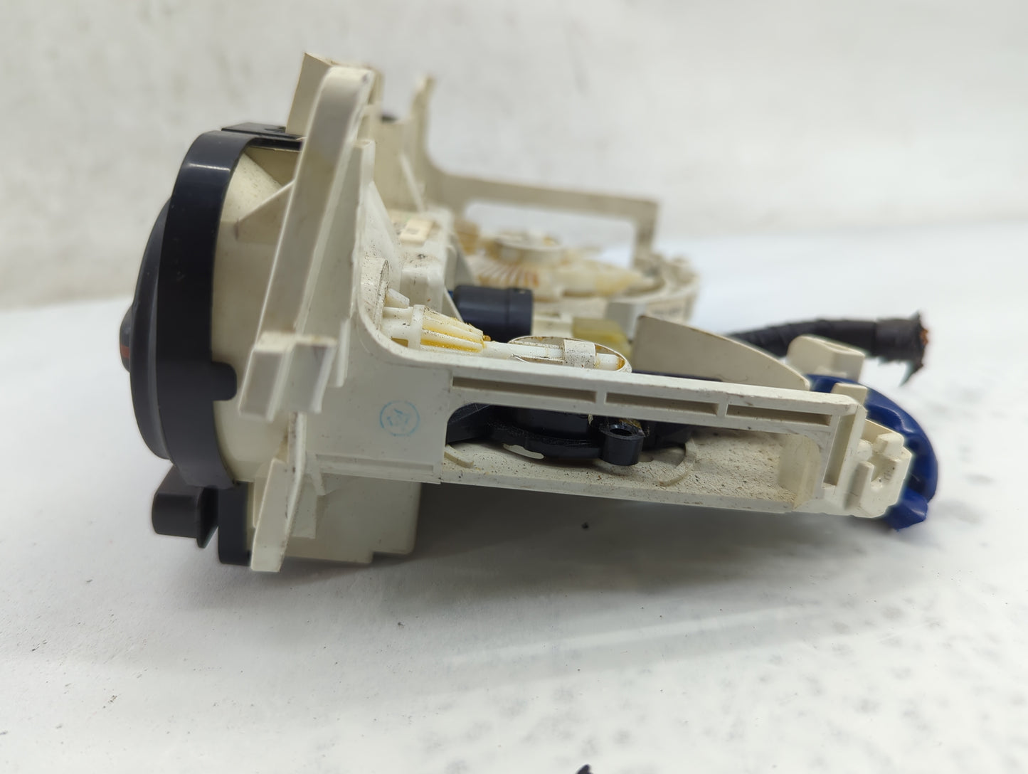 2009 Subaru Forester Climate Control Module Temperature AC/Heater Replacement P/N:502703-2504 Fits OEM Used Auto Parts - Oem