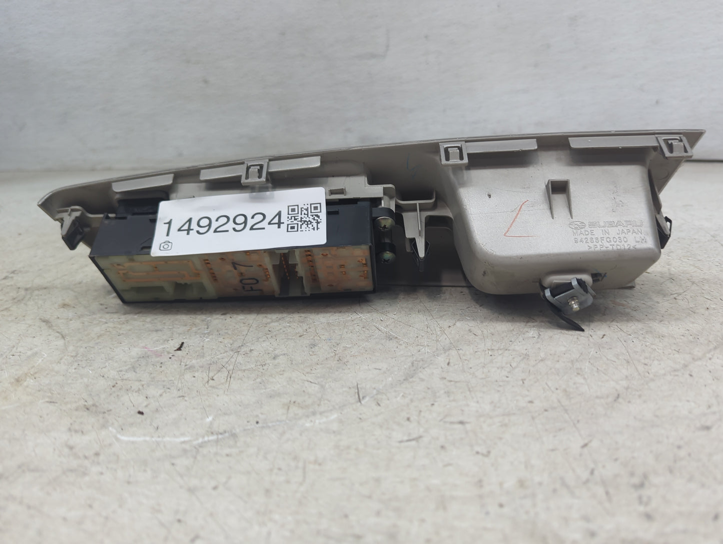 2009-2010 Subaru Forester Master Power Window Switch Replacement Driver Side Left P/N:94266FG030 Fits Fits 2008 2009 2010 OE