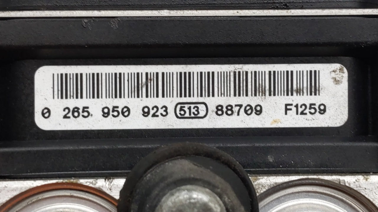 2009-2010 Subaru Forester ABS Pump Control Module Replacement P/N:0 265 950 923 27536SC002 Fits Fits 2009 2010 OEM Used Auto