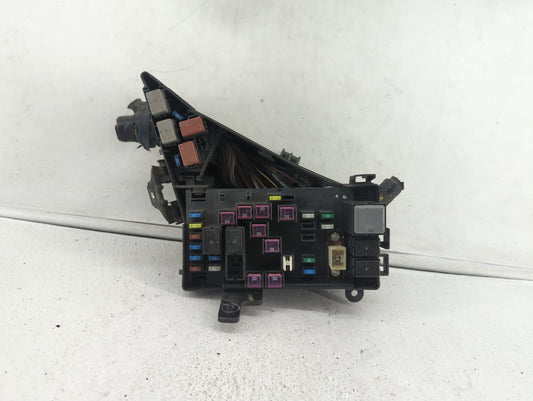 2009 Subaru Forester Fusebox Fuse Box Panel Relay Module P/N:82241FG010 241FG010, MB100200B Fits Fits 2008 2010 2011 OEM Used Auto Parts