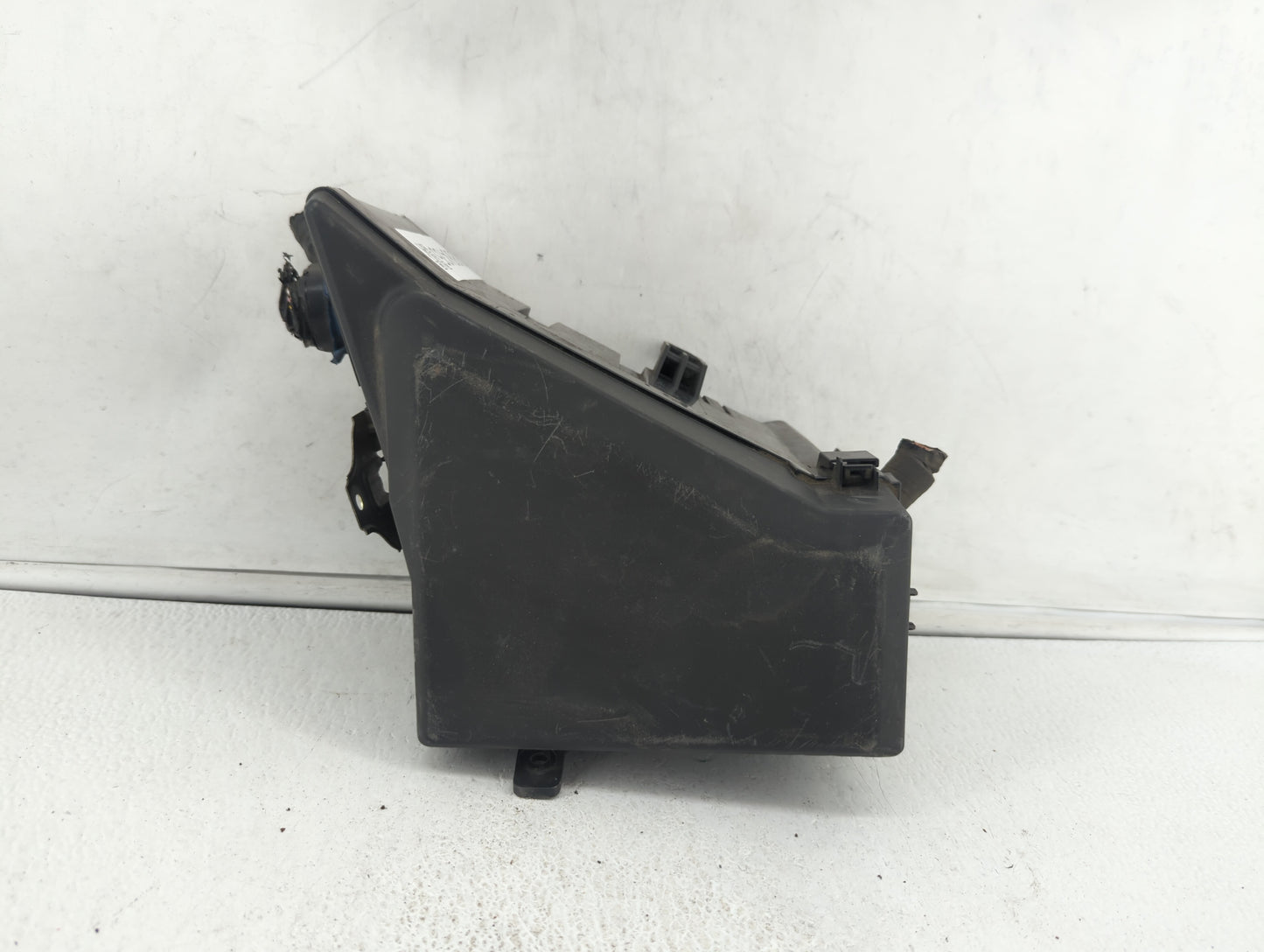 2009 Subaru Forester Fusebox Fuse Box Panel Relay Module P/N:MB502096B 82241FG010, 241FG010, MB100200B Fits Fits 2008 2010 2