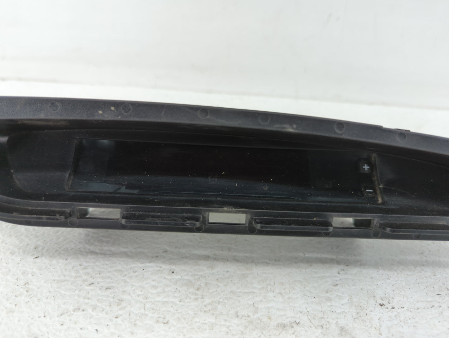2009-2011 Subaru Forester Information Display Screen - Oemusedautoparts1.com