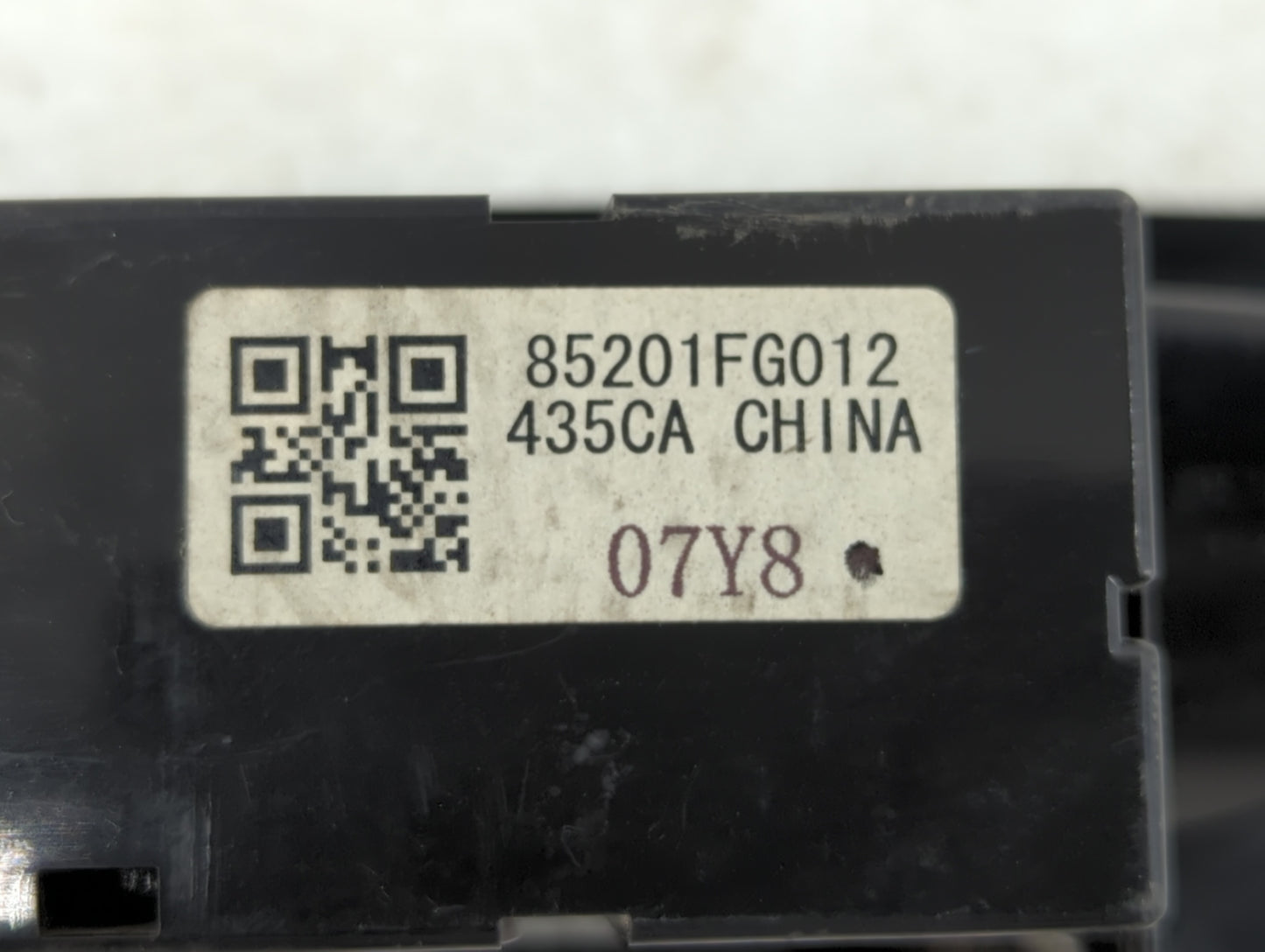 2009-2011 Subaru Forester Information Display Screen - Oemusedautoparts1.com