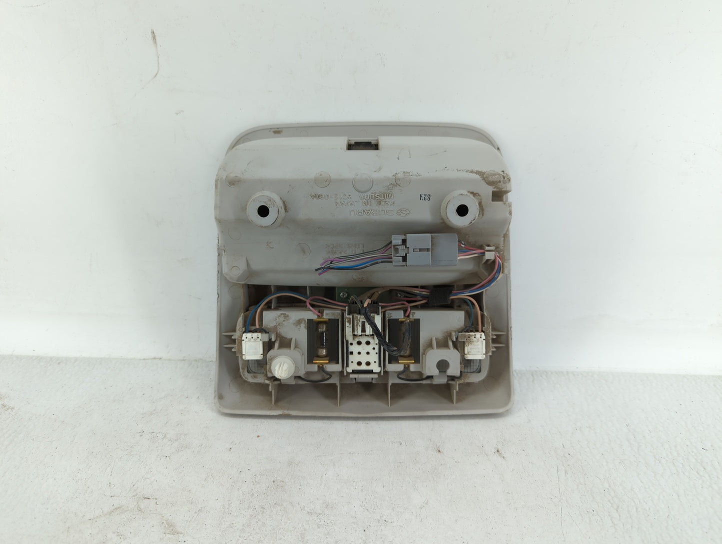 2009 Subaru Forester Overhead Roof Console - Oemusedautoparts1.com