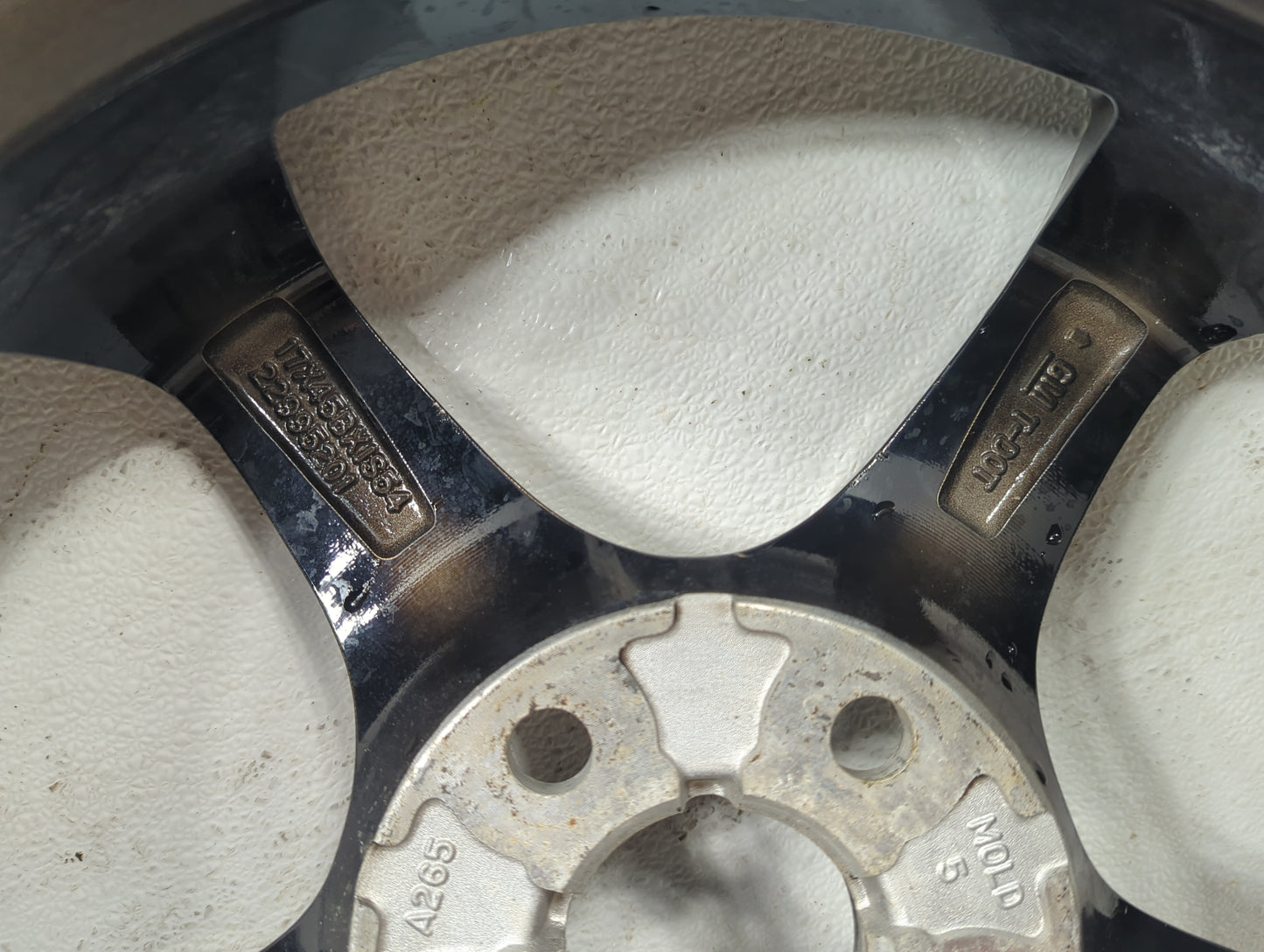 2009-2013 Subaru Forester Spare Donut Tire Wheel Rim Oem 5038435 - Oemusedautoparts1.com