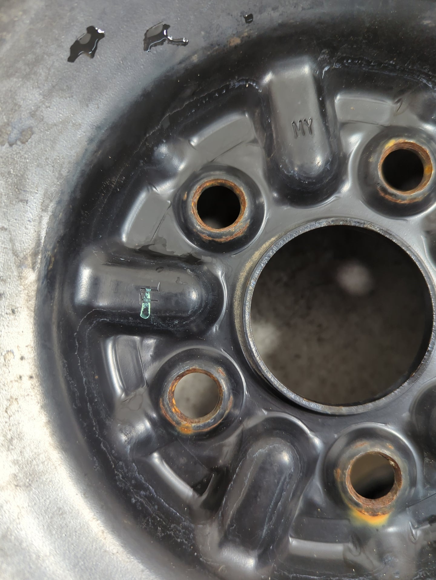 2009 Subaru Forester Spare Donut Tire Wheel Rim Oem - Oemusedautoparts1.com