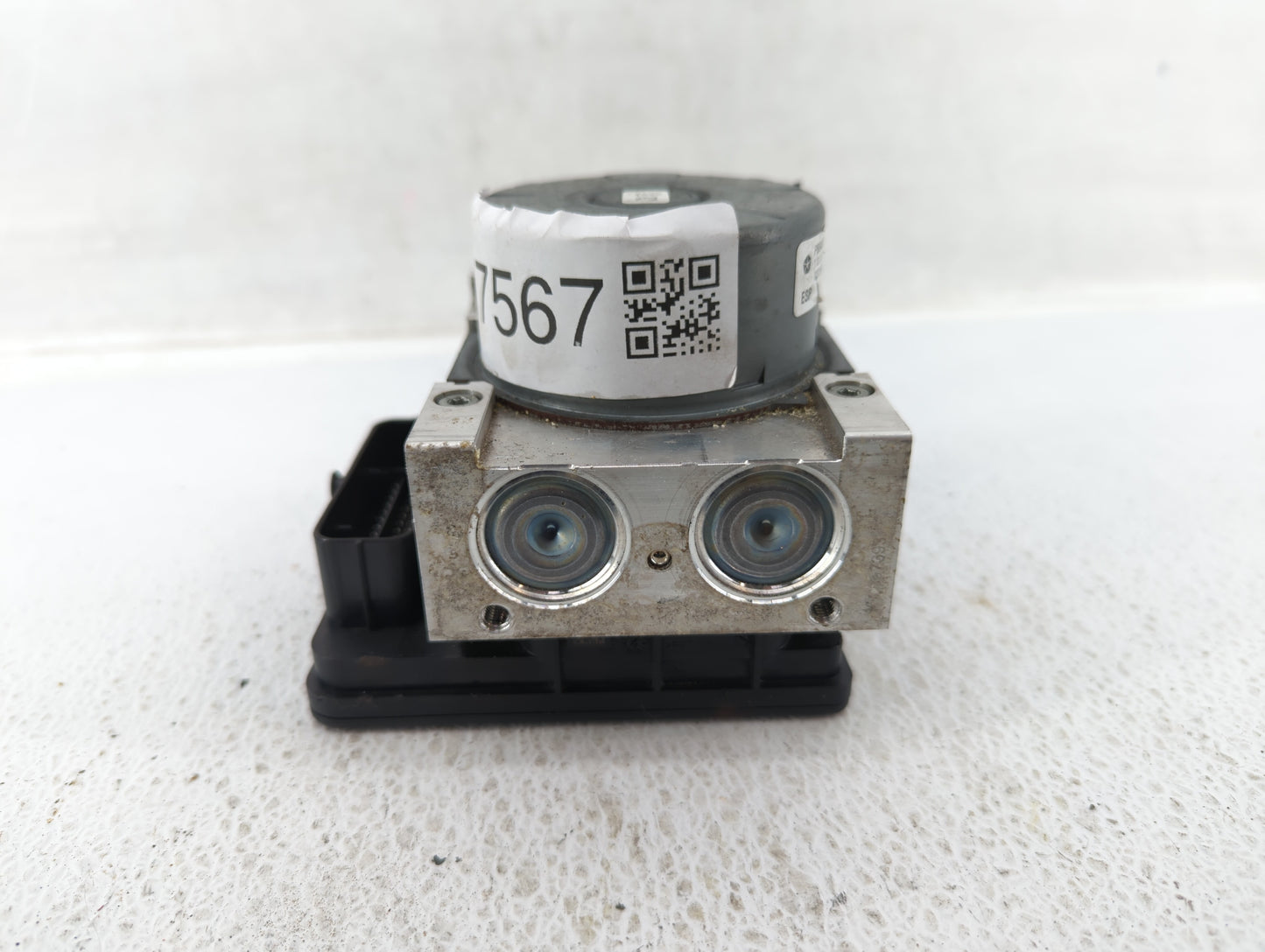 2009-2010 Subaru Forester ABS Pump Control Module Replacement P/N:P68405139AA Fits Fits 2009 2010 OEM Used Auto Parts - Oemu