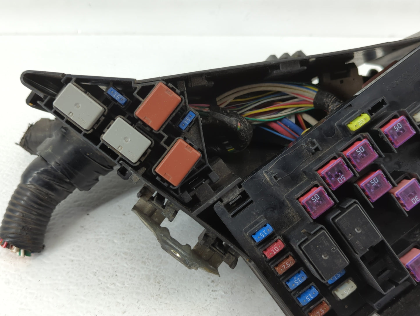 2009 Subaru Forester Fusebox Fuse Box Panel Relay Module P/N:MB100200B Fits Fits 2008 2010 2011 OEM Used Auto Parts - Oemuse