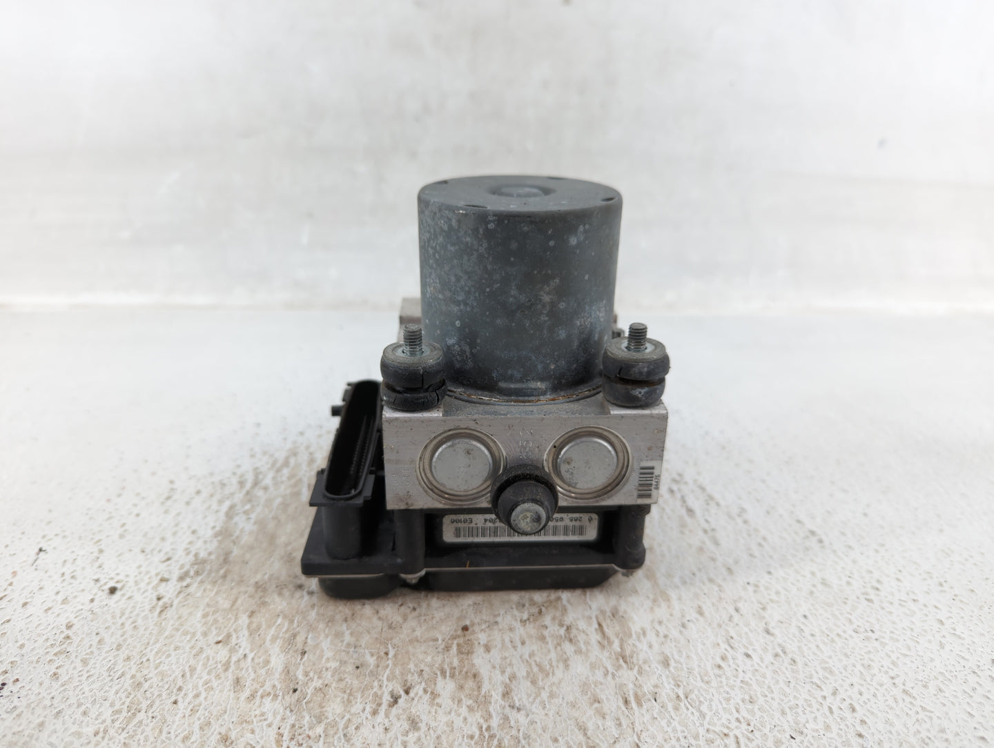 2009-2010 Subaru Forester ABS Pump Control Module Replacement P/N:27536SC002 Fits Fits 2009 2010 OEM Used Auto Parts - Oemus