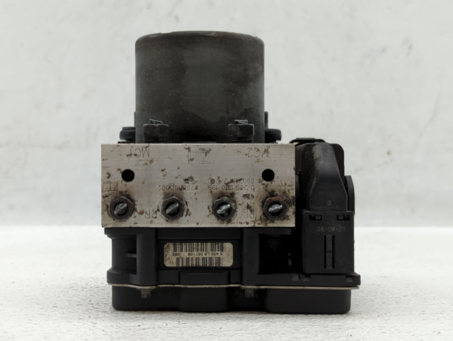 2009-2010 Subaru Forester ABS Pump Control Module Replacement P/N:27536SG002 Fits Fits 2009 2010 OEM Used Auto Parts - Oemus