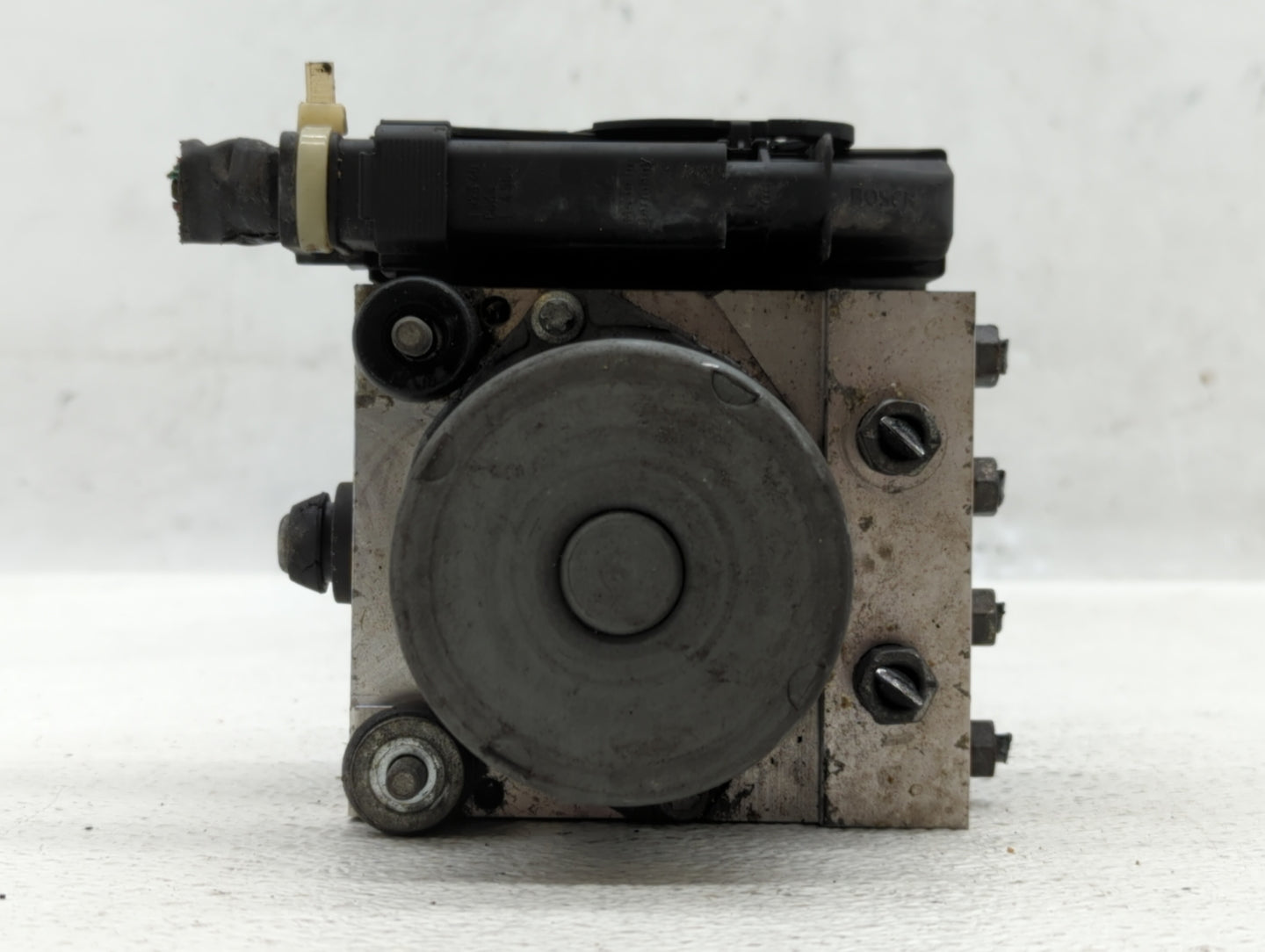 2009-2010 Subaru Forester ABS Pump Control Module Replacement P/N:27536SG002 Fits Fits 2009 2010 OEM Used Auto Parts - Oemus