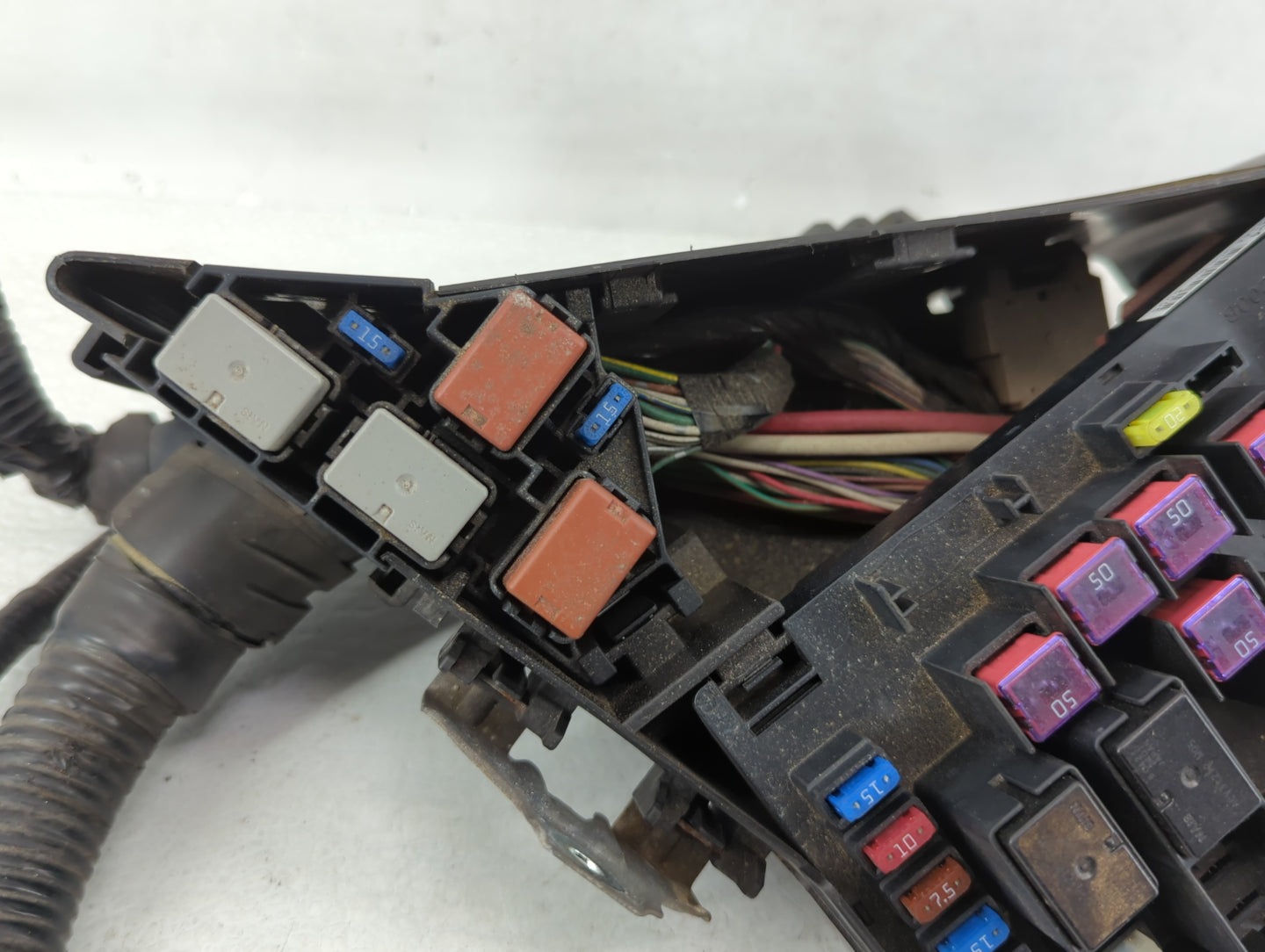 2009 Subaru Forester Fusebox Fuse Box Panel Relay Module P/N:MB100200B Fits Fits 2008 2010 2011 OEM Used Auto Parts - Oemuse