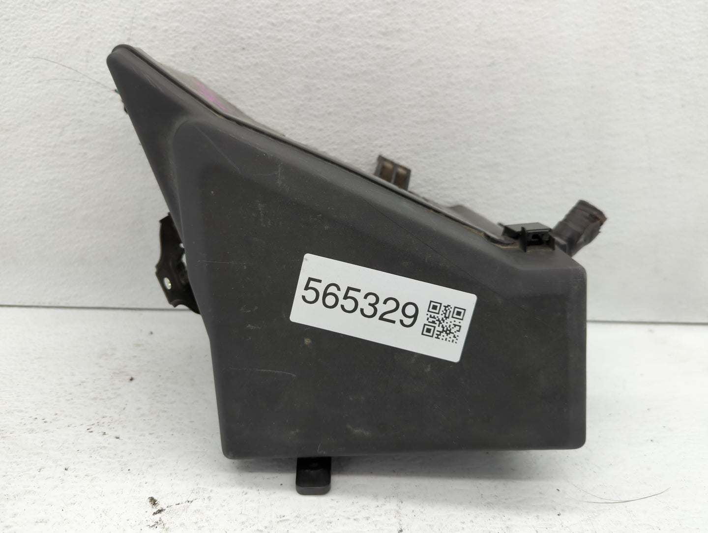 2009 Subaru Forester Fusebox Fuse Box Panel Relay Module Fits Fits 2008 2010 2011 OEM Used Auto Parts - Oemusedautoparts1.co