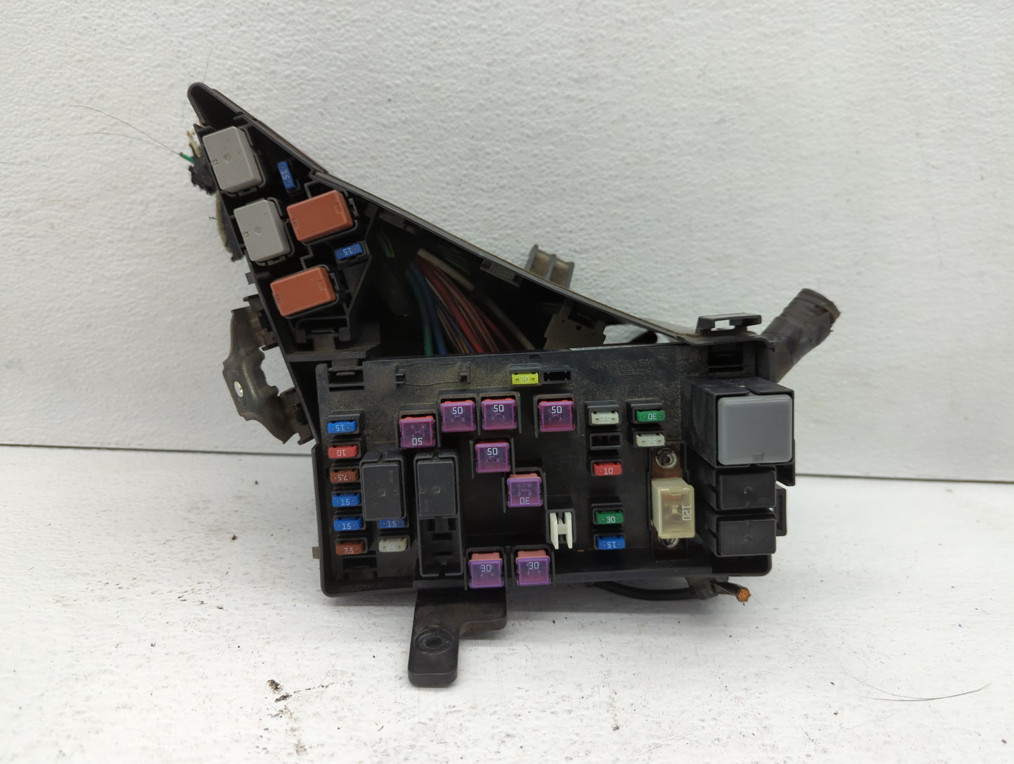 2009 Subaru Forester Fusebox Fuse Box Panel Relay Module Fits Fits 2008 2010 2011 OEM Used Auto Parts - Oemusedautoparts1.co